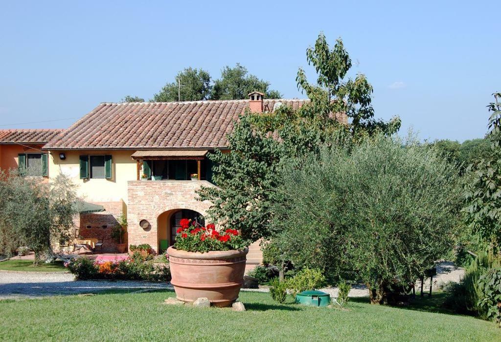 Agriturismo Le Querce Palaia Zewnętrze zdjęcie